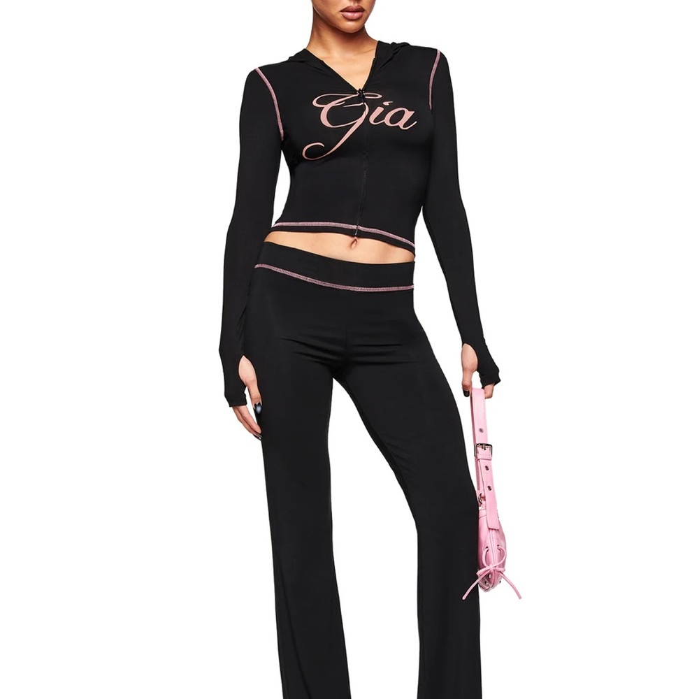 Gia Black Wide Leg Pants with Pink Contrast